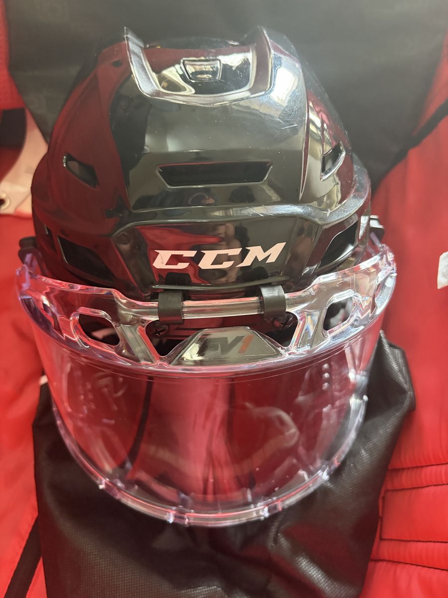 Full CCM/Bauer Hockey Gear Set - Sr Small/Med - Used 5x - Like New