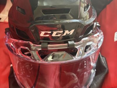 Full CCM/Bauer Hockey Gear Set - Sr Small/Med - Used 5x - Like New