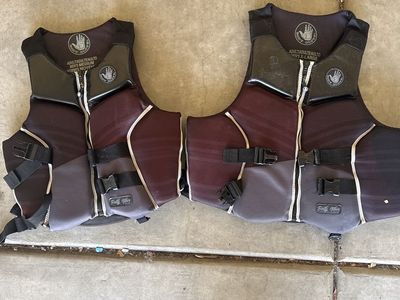 2 BodyGlove Adult Life Jackets