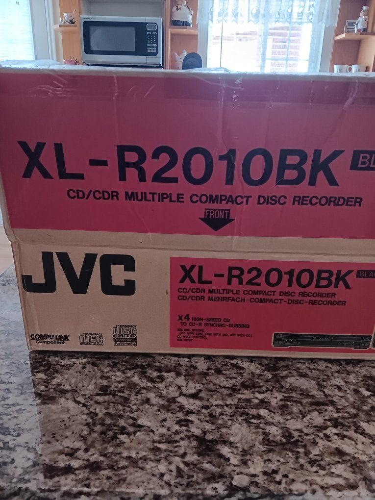 JVC XL-R2010BK CD/CDR Multiple Compact Disc Recorder - Black, X4 High-Speed CD-R Synchro-Dubbing