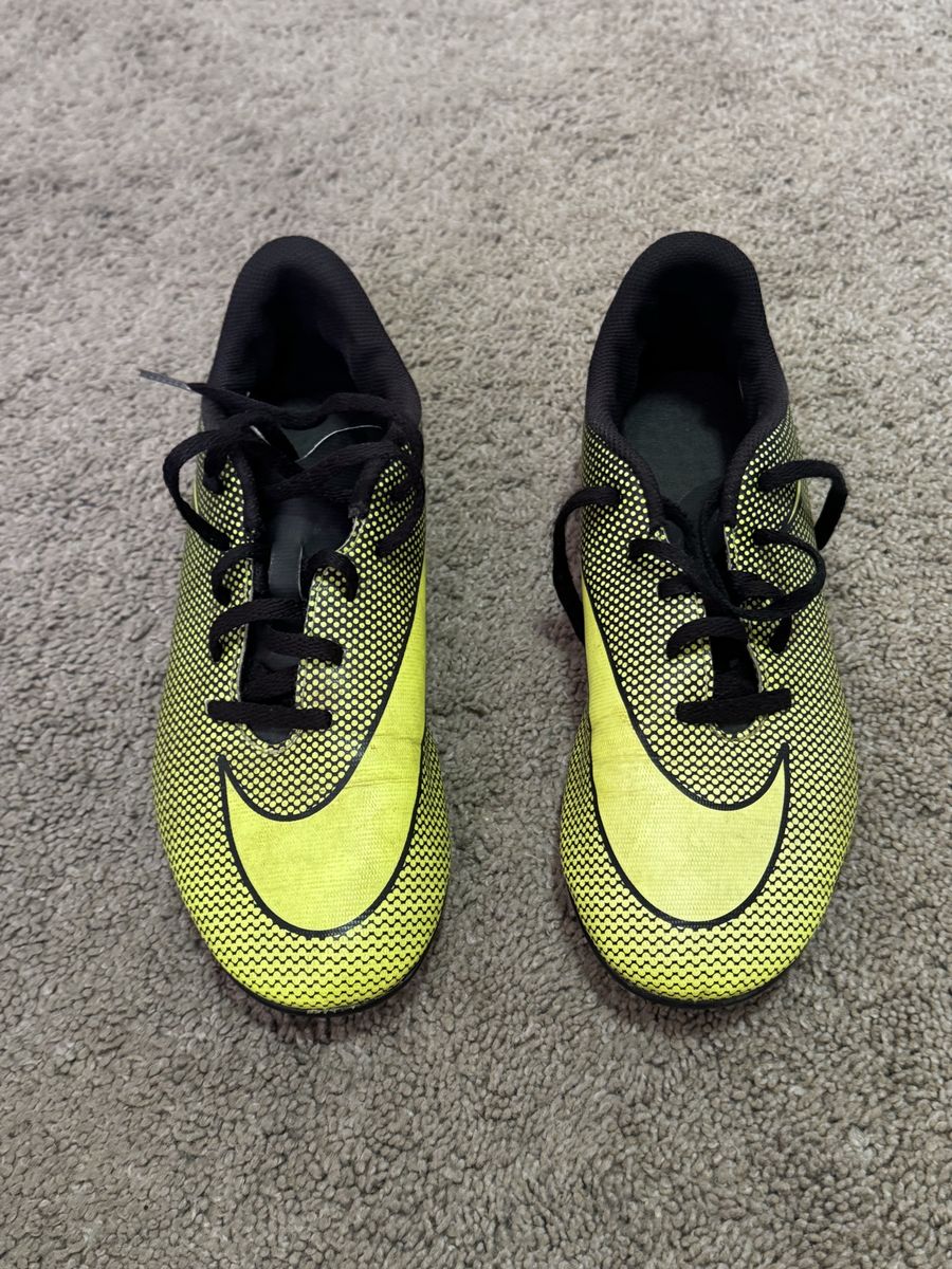 Nike cleats 