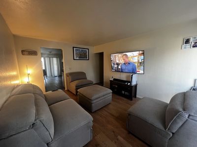 Like New 5PC Sectional! From RC Willey