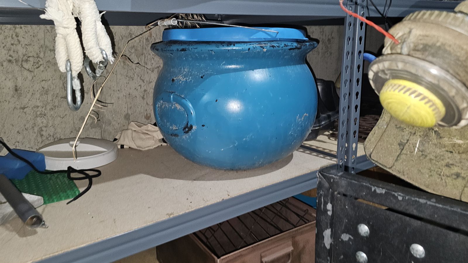 Main image 148
