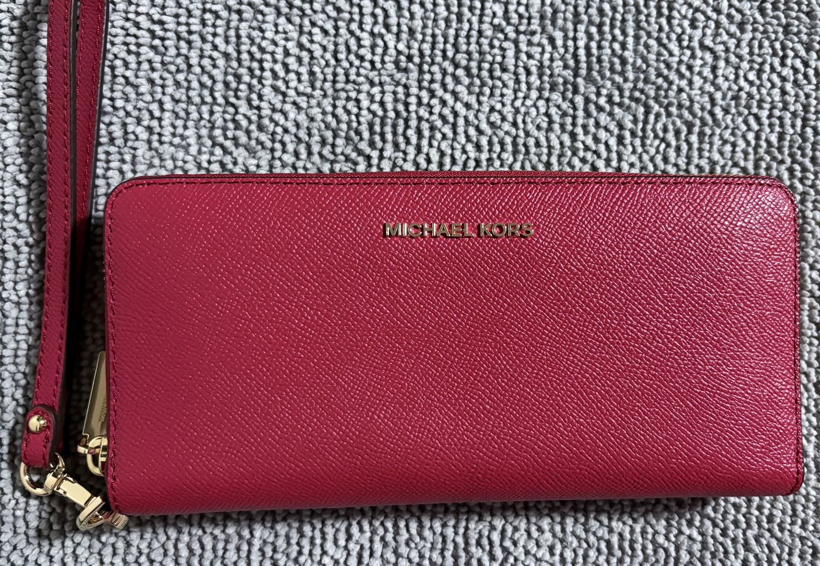Michael Kors Large Jet Set Travel Wallet