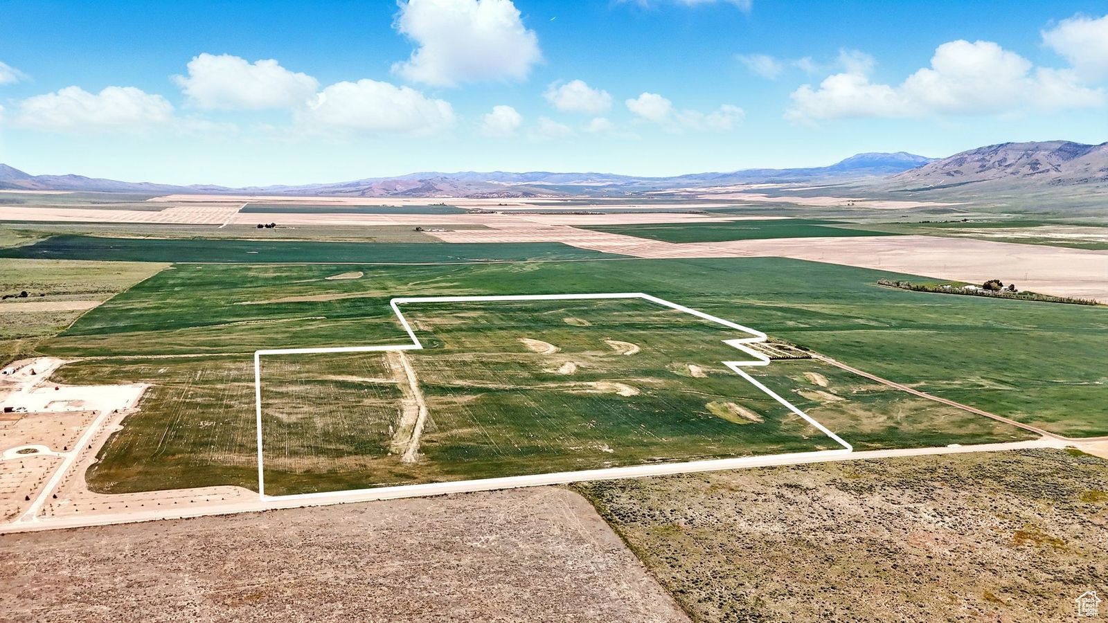 88.80 acres in Arbon Valley!