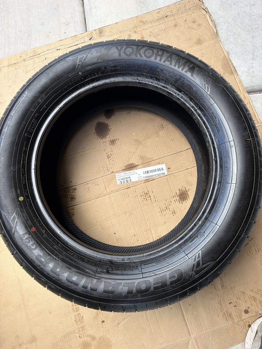 Yokohama Geolandar G91 225/60R17 99H All-Season Tire