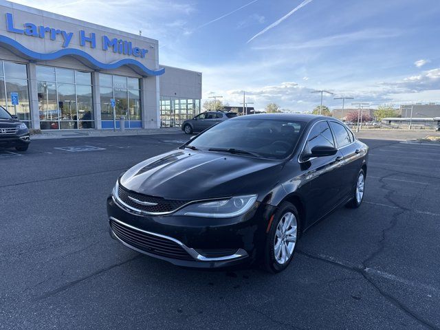 2016 Chrysler 200 Limited