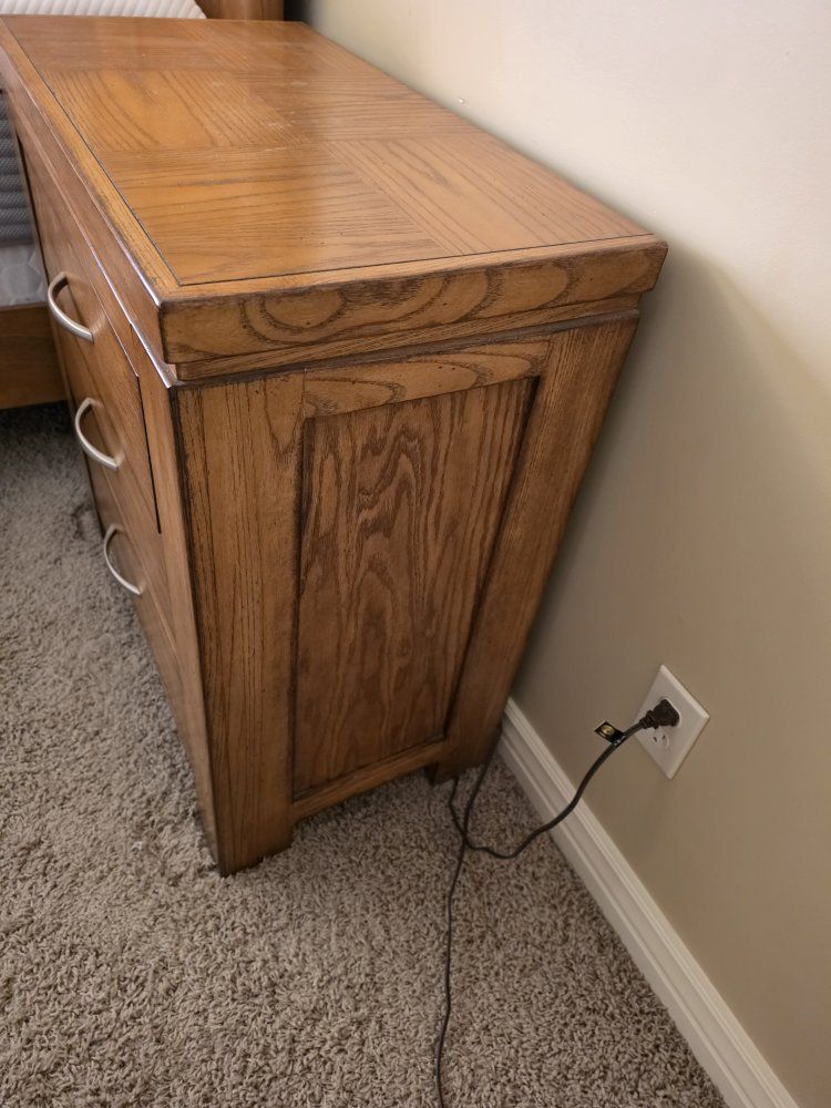 Main image 3