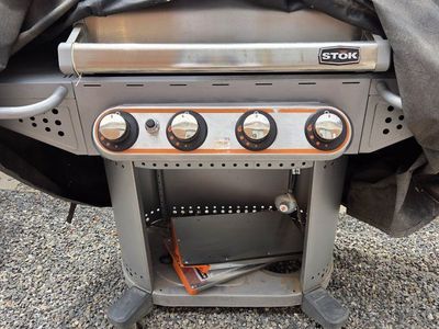 STOK Quattro 4-Burner Propane Gas Grill with Cast Iron Grates & Side Burner