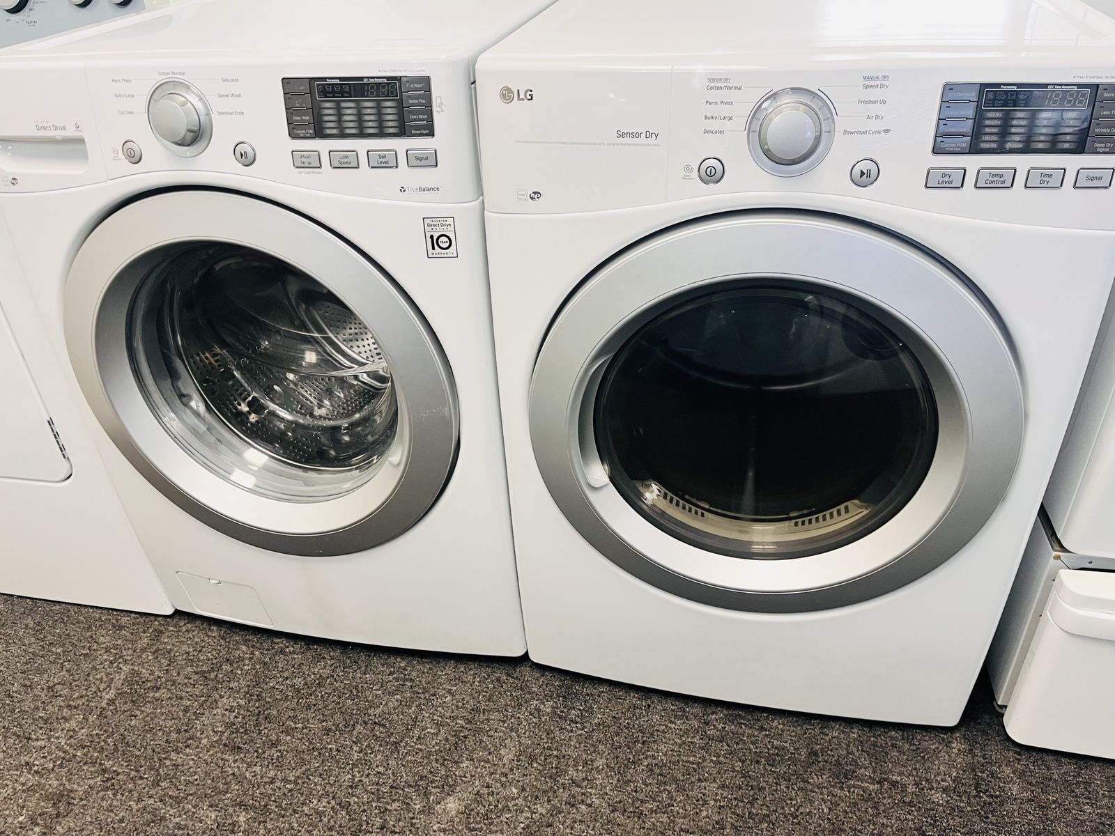 LG washer and dryer set