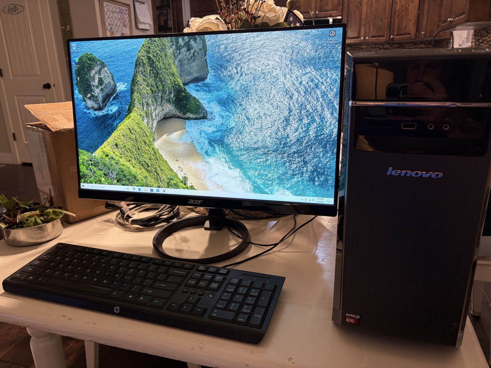 Lenovo Desktop PC 2TB HDD 12 GB RAM