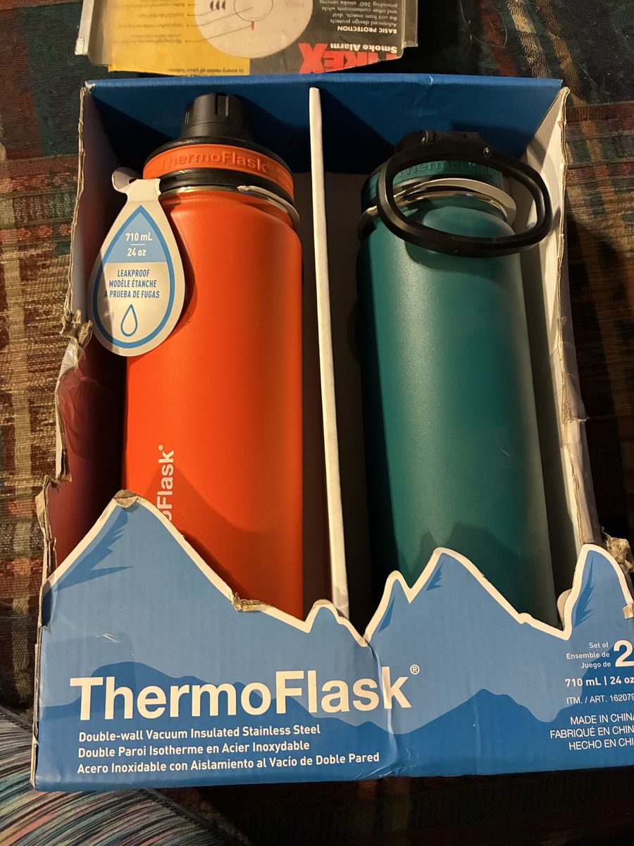 ThermoFlask 2-Pack 24oz Double-Wall Vacuum Insulated Stainless Steel Water Bottles Leakproof BPA-Free, waterbottles
