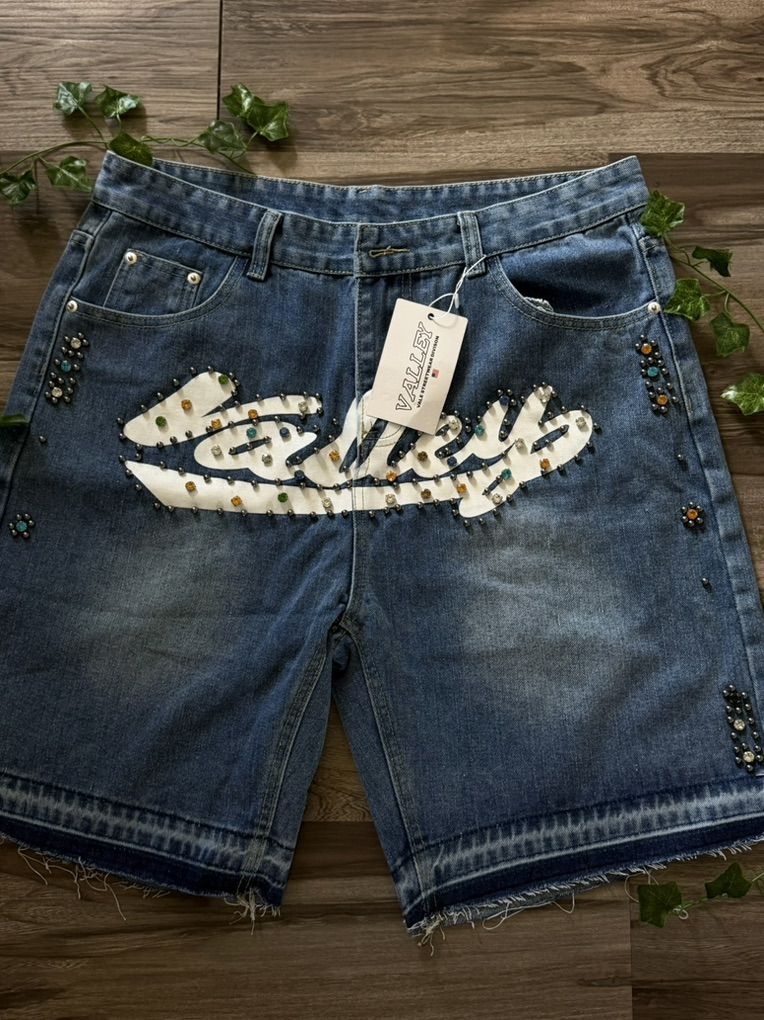 Valley Shorts