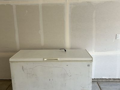 Chest Freezer (15cu Ft, Used)