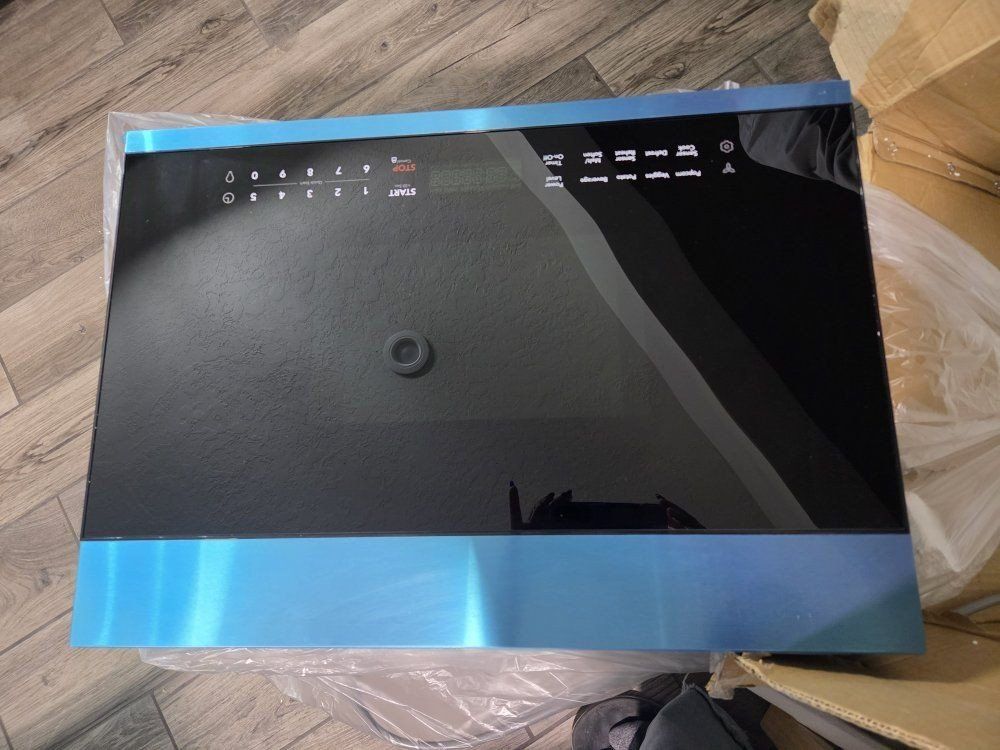 Main image 4