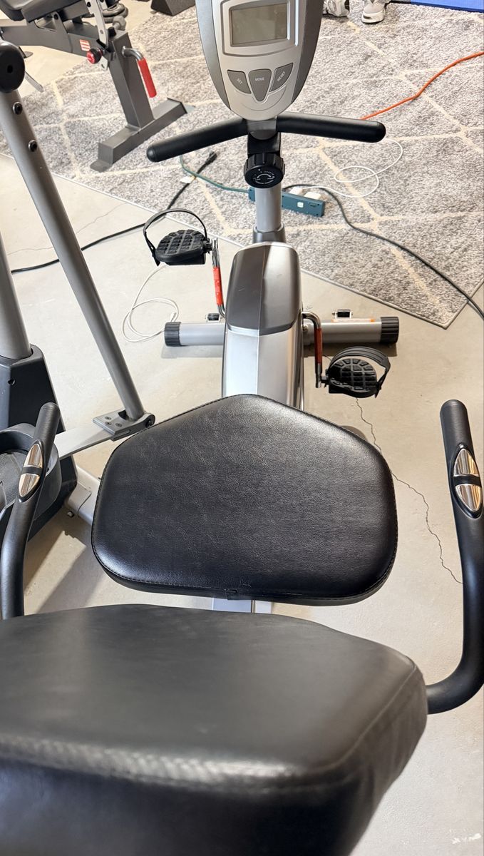 Exerpeutic Therapeutic Fitness Recumbent Exercise Bike - Low & Comfortable Seat