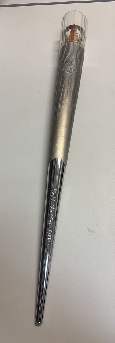Rare 2002 Salt Lake City Winter Olympics Torch XIX Olympic Winter Games Collectible