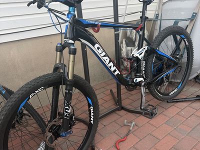 Giant Trance full suspension bike LARGE