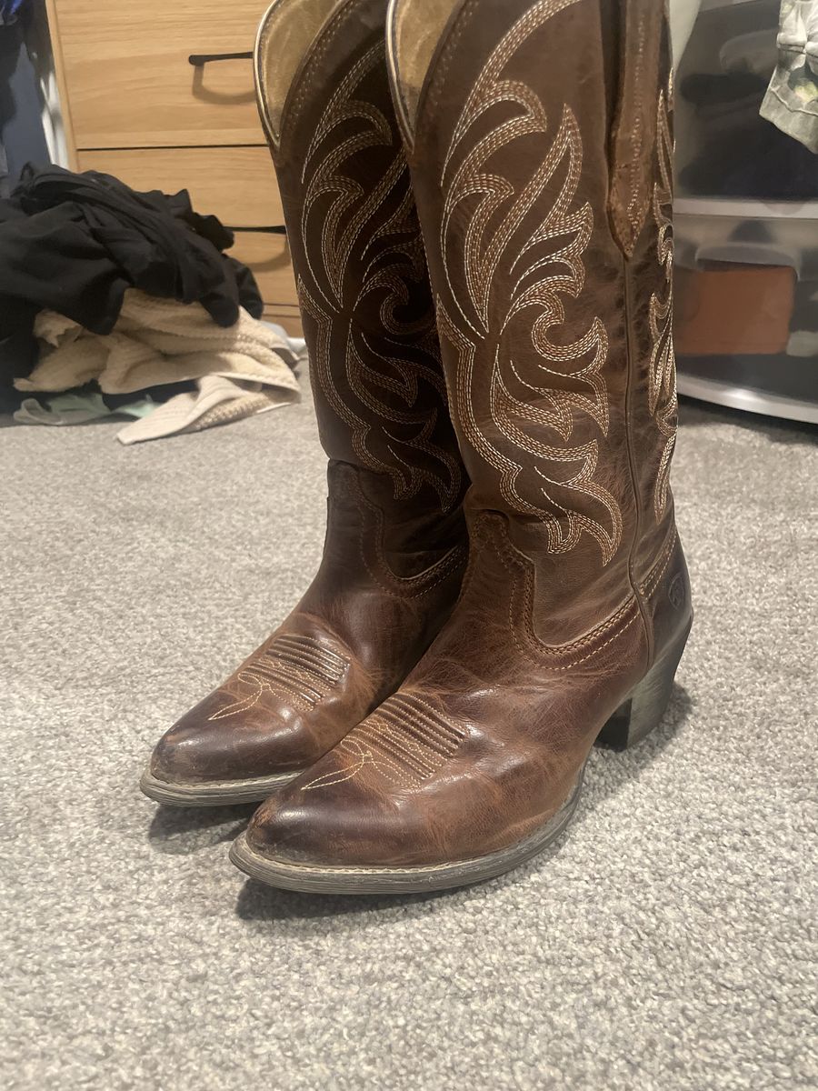 Ariat Round-Up 6.5