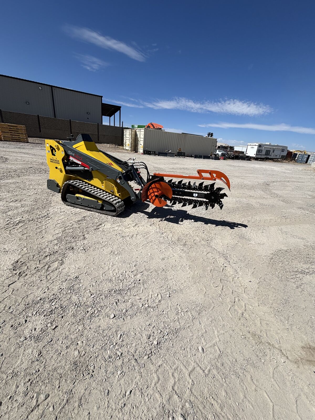 2025 GIYI GY-D380 24 in Mini Skid Steer Trencher Attachment