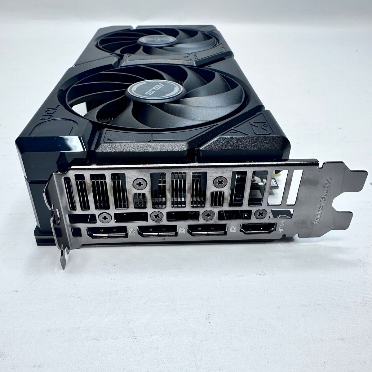 Main image 4
