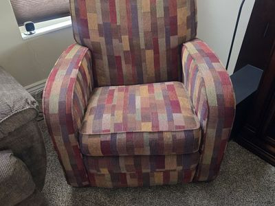 Laz Boy classic electric lean back chair