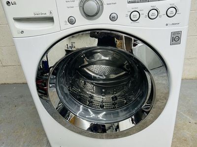LG 4.5 cu ft capacity washing machine