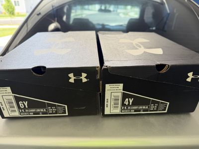 Under Armor Baseball Cleats