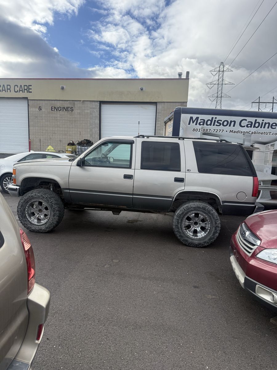 1999 CHEVROLET TAHOE