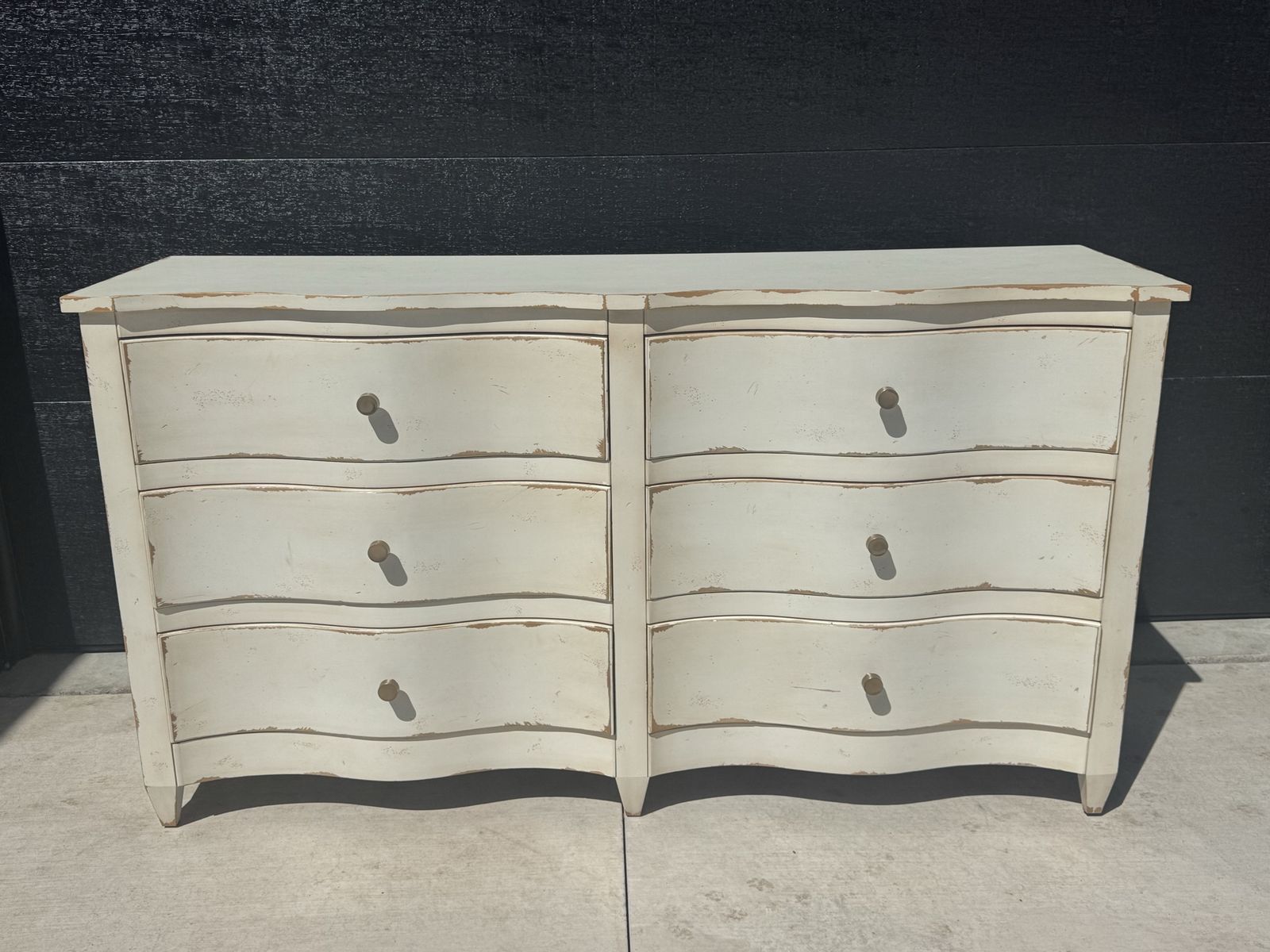 Ethan Allen 6 Drawer Dresser Distressed White