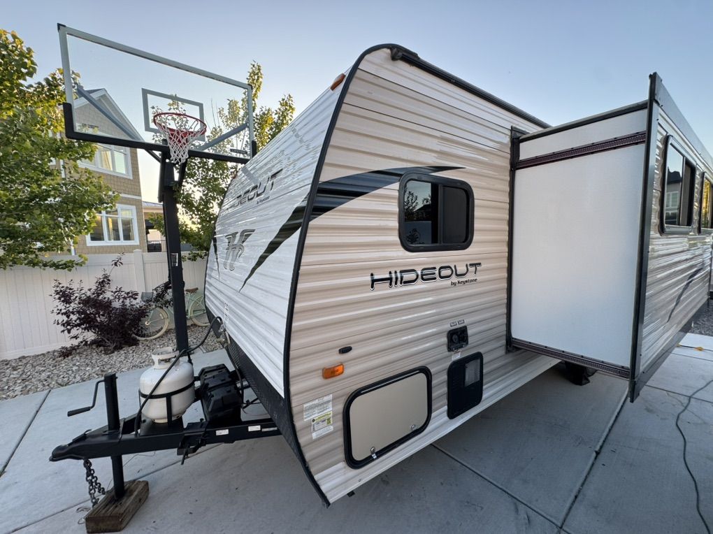 Mint 2019 Keystone Hideout superslide