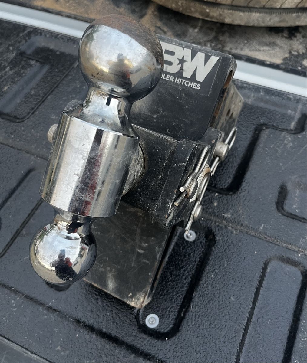B&W truck hitch