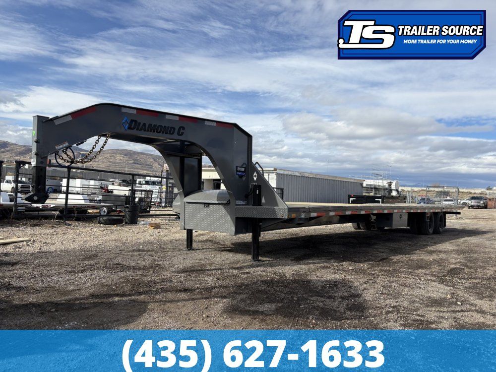 8.5x40 Diamond C FMAX-HDT 212 Gooseneck Hydraulic Dovetail Equipment Trailer -  25.9K GVWR - Hydraulic Jack(s)