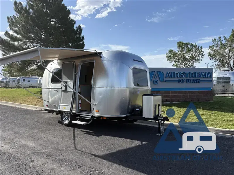 New 2027 Airstream World Traveler 17RB