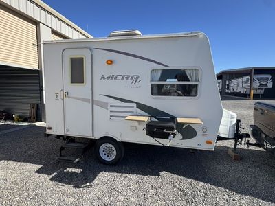 Mint 2008 Forest River 14FD Microlite