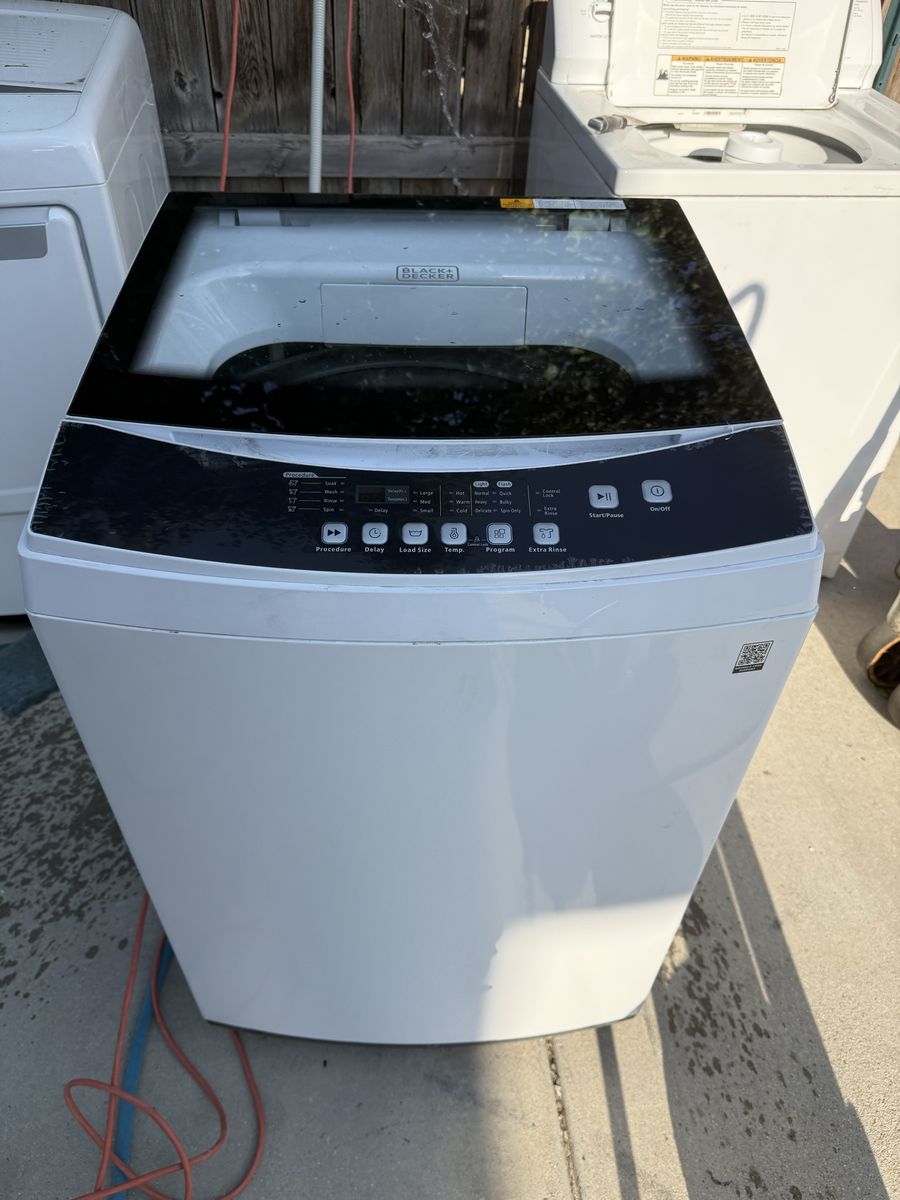 Washer BLACK+DECKER 3.0cu. Ft. Portable Washer