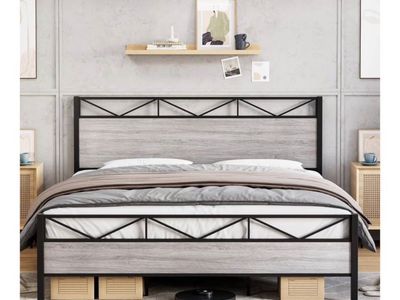 Industrial Style King Size Bed Frame - Gray Wood Grain & Black Steel, 1000lb Capacity, Noise-Free
