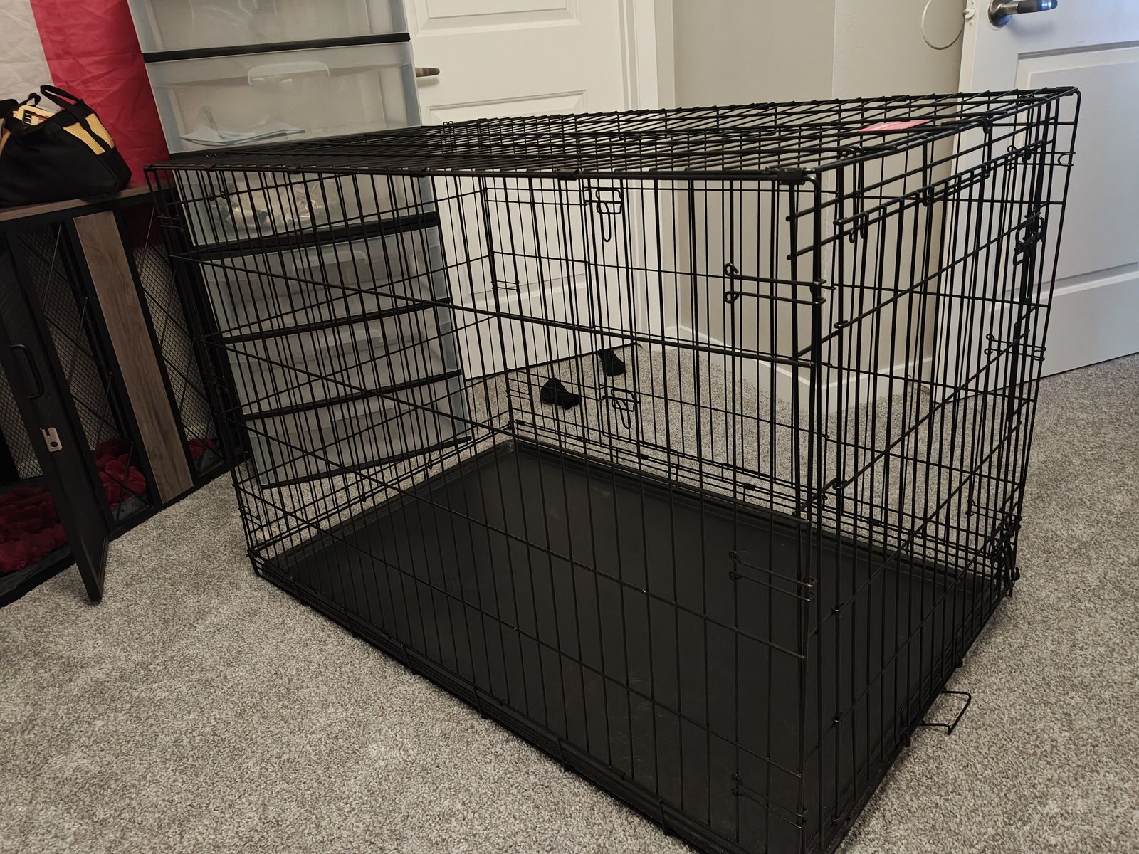Large Wired Dog Crate