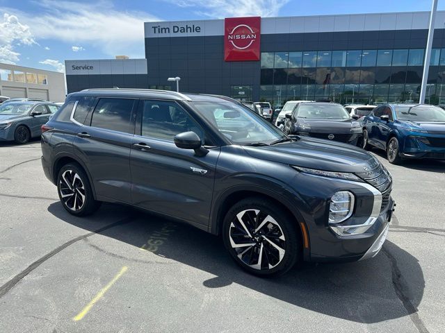 2024 Mitsubishi Outlander SEL