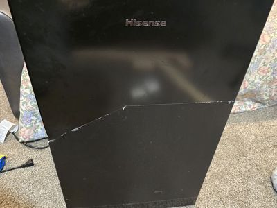 Mini fridge 3.3 cu. Ft.