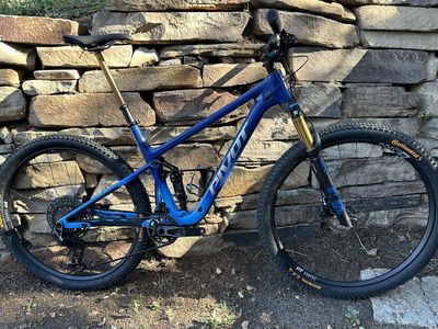 2026 Pivot Mach 4 SL Pro XO, Large