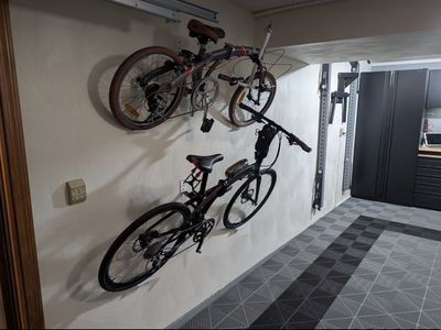 Borgen Bike Wall Mounts