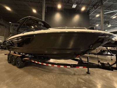 2026 Chaparral 30 Surf