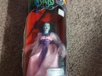 The Munsters Lilly Limited Edition