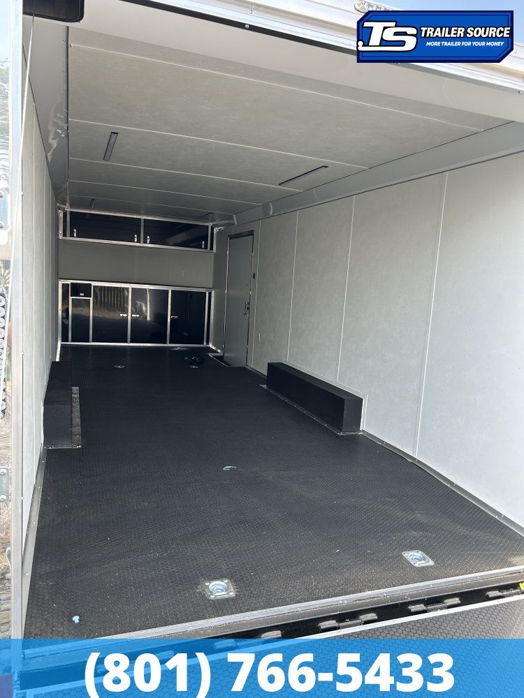 Main image 6