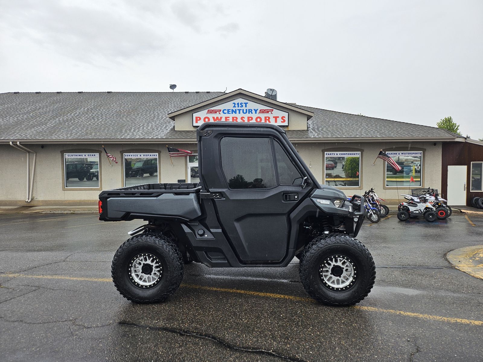 2022 Can-Am Defender Limited CAB HD10 UTV SxS