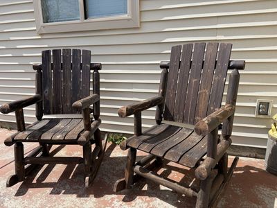 Lodge, Pole, Rocking Chairs