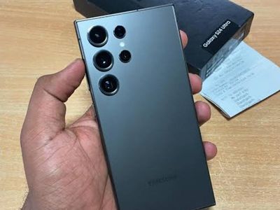 Samaung galaxy S24 Ultra 256 GB Unlocked