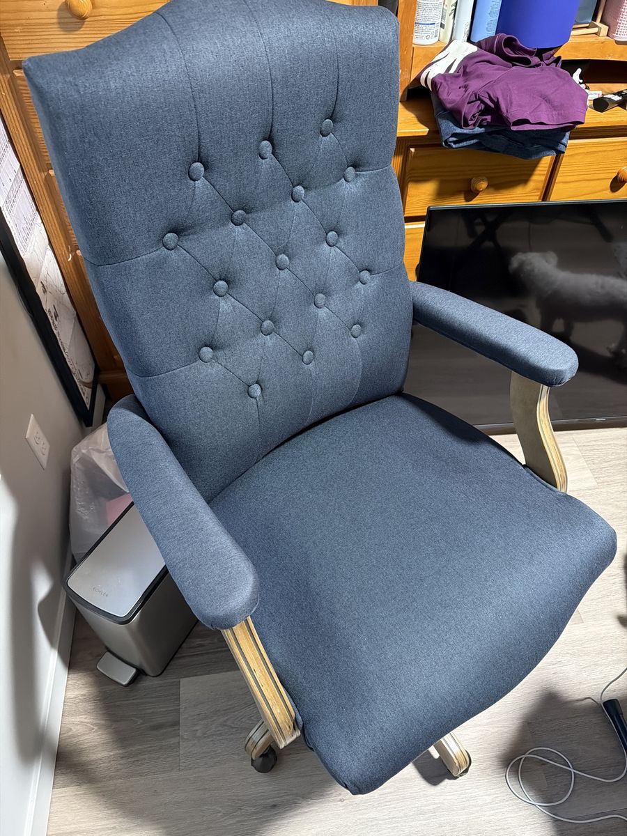 Blue Tufted Fabric Work Chair
