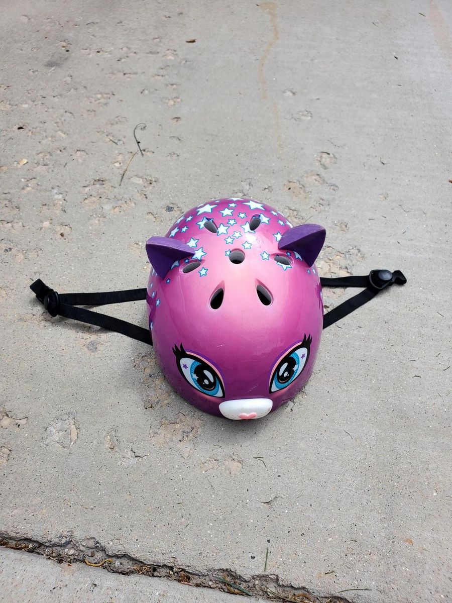 Kids bicycle helmet. 5+, Size Small